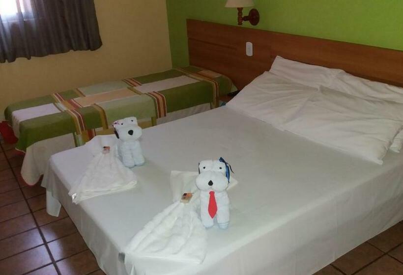 스탠다드 트리플 룸, Ponta Das Toninhas