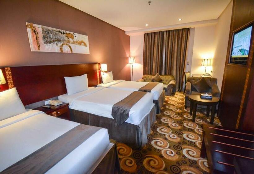 スタンダードトリプルルーム, Reef Global