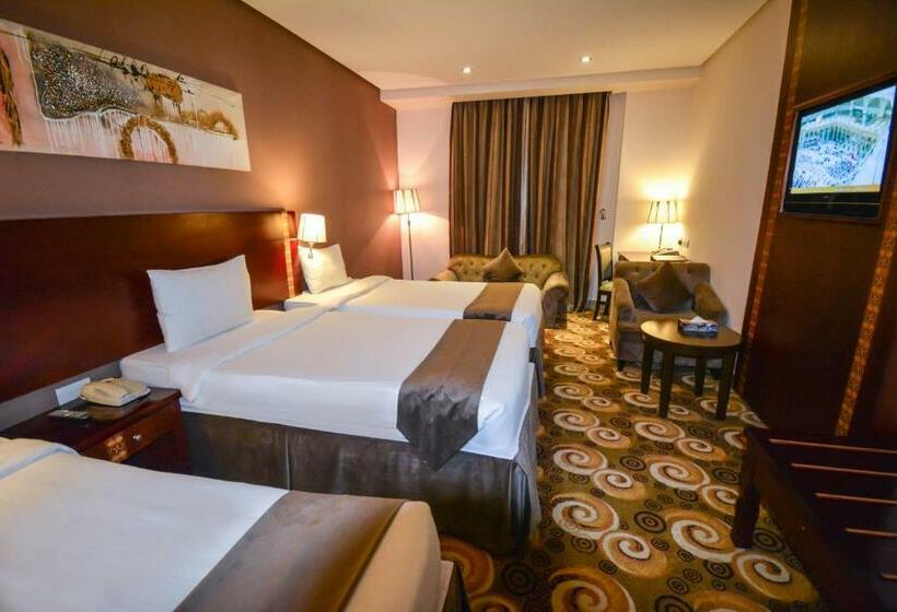 スタンダードトリプルルーム, Reef Global