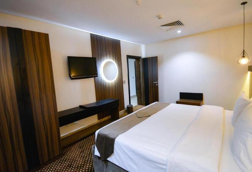 1ベッドルームアパートメントをつなぐ, Reef Global