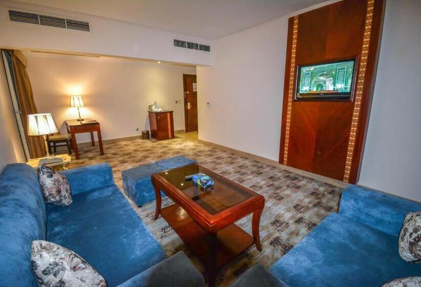 ジュニアスイート, Reef Global