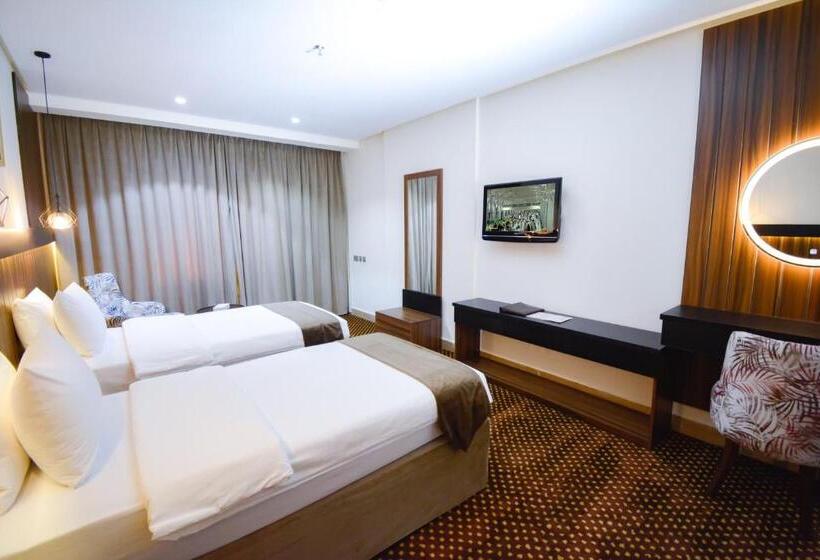 スタンダードルーム, Reef Global