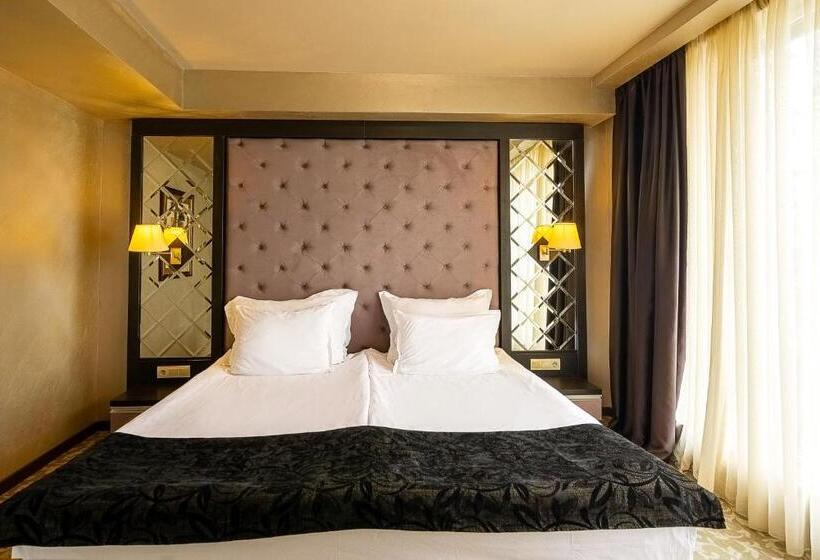 スイート, Royal Spa