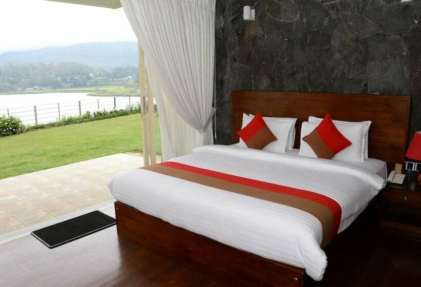 디럭스 룸 호수 전망, Serenus Boutique Villa