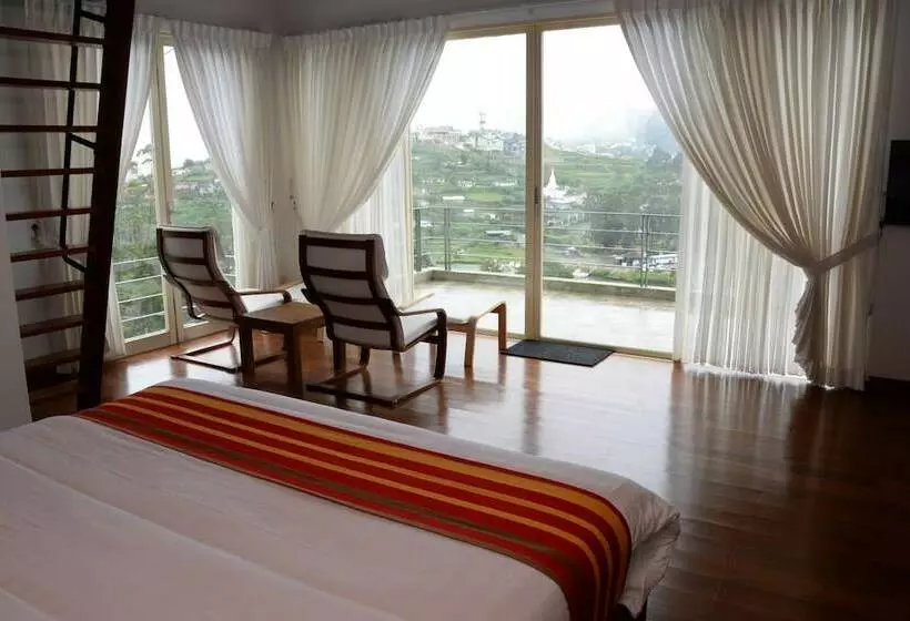 デラックストリプルルーム, Serenus Boutique Villa