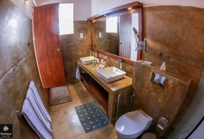 디럭스 트리플 룸, Serenus Boutique Villa