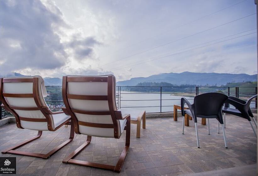 디럭스 트리플 룸, Serenus Boutique Villa