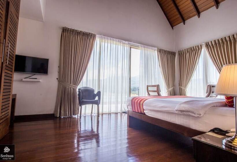 Трехместный Номер Deluxe, Serenus Boutique Villa