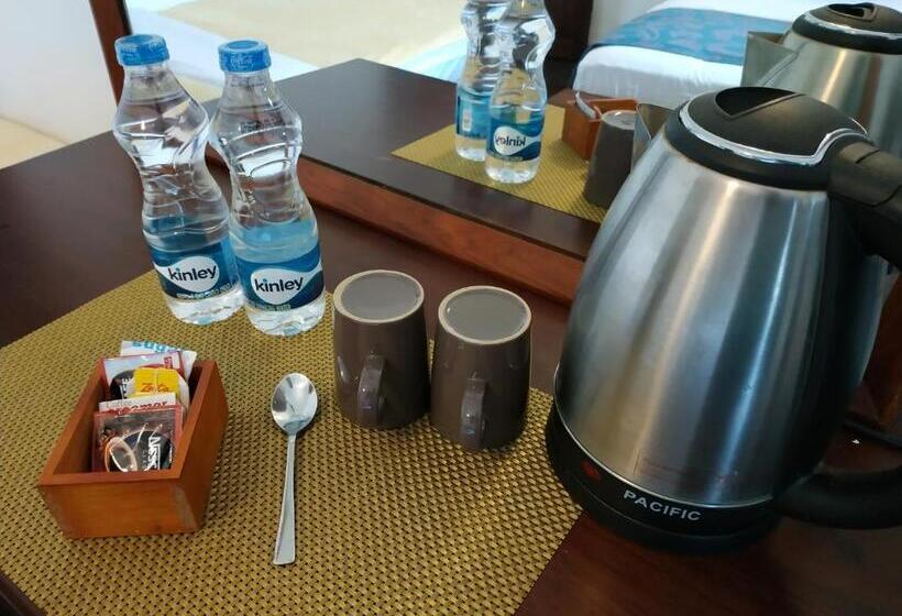 חדר דלוקס לשלושה, The Golf Green City Bungalow