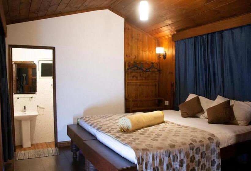 חדר משפחתי, The Golf Green City Bungalow