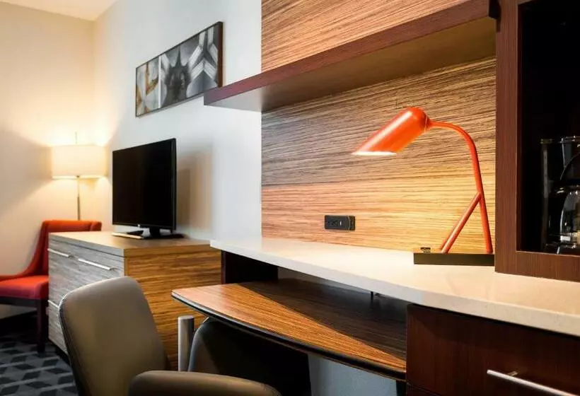 キングサイドベッドのスタンダードワンルーム, Towneplace Suites By Marriott San Mateo Foster City