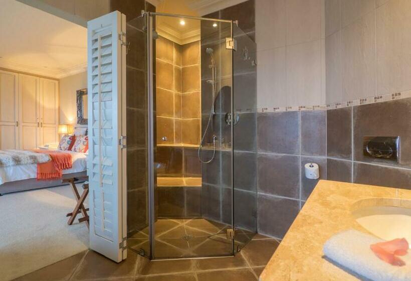 Люкс, Villa Paradisa Guest House