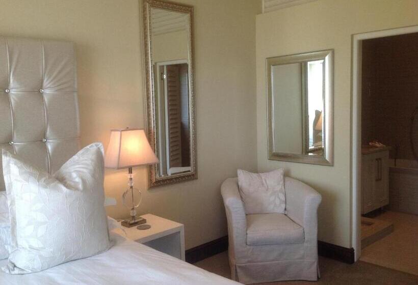 豪华湖景房, Villa Paradisa Guest House