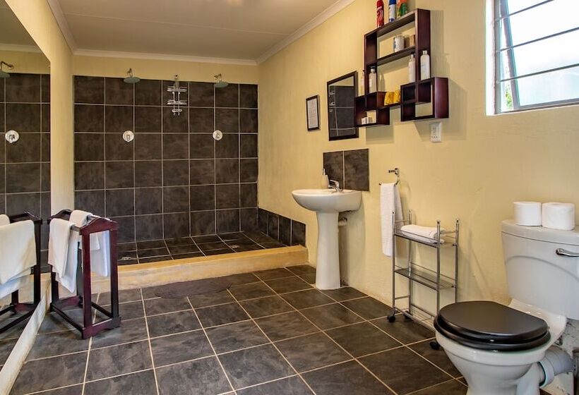 スーペリアトリプルルーム, Rissington Inn