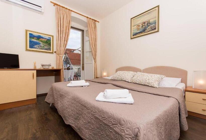 חדר סטנדרט עם מרפסת, Vila Liza