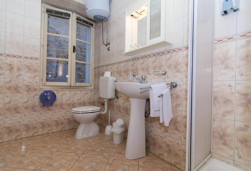 חדר סטנדרט צדדי נוף לים, Vila Liza