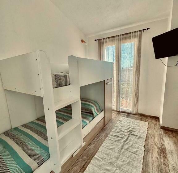 패밀리 룸, B&b Luchia