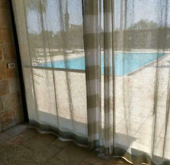 إستديو عائلى, Villa Giusy X2x4x4x5