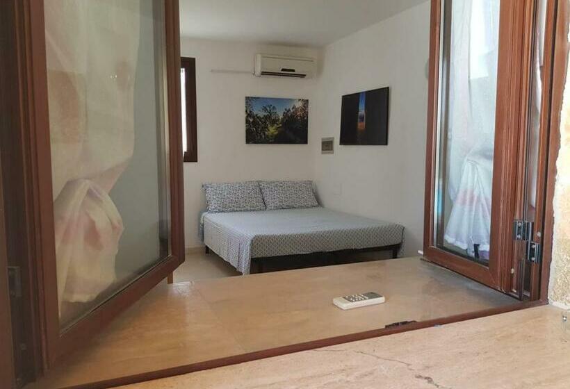 إستديو عائلى, Villa Giusy X2x4x4x5