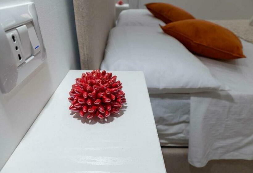 غرفة كومفورت ثلاثية, Al Chiaro Di Luna Luxury Suites Amalfi Coast