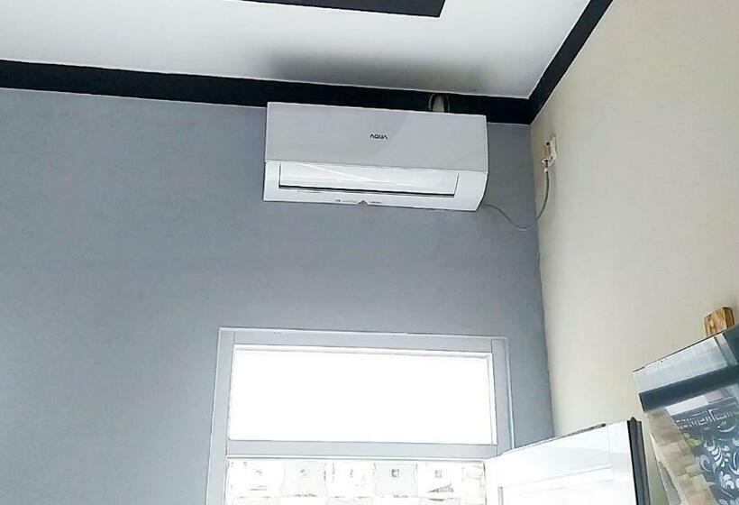 غرفة قياسية فردية, Jn Kost Eksklusif Kost Purwokerto