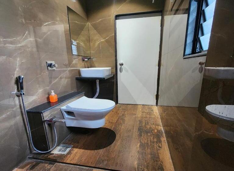 带大床的高级房间, The Mint Nanded