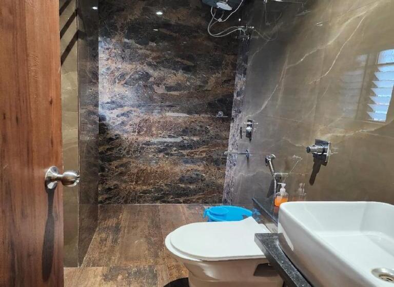 带大床的高级房间, The Mint Nanded