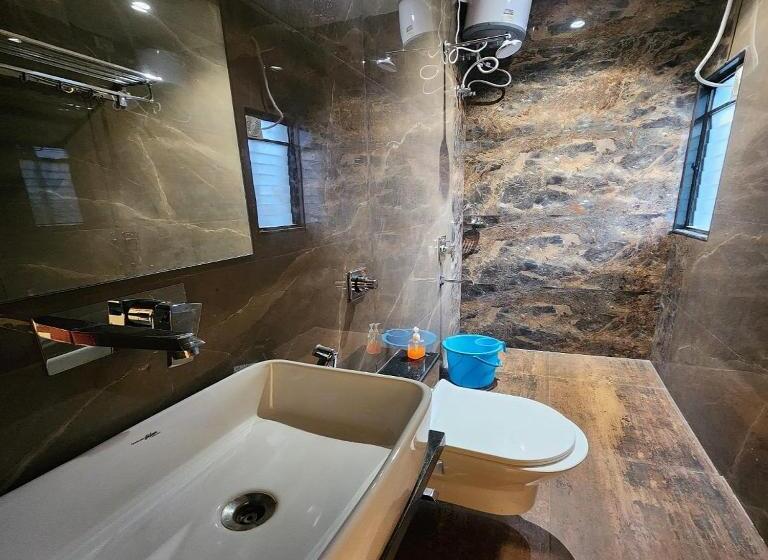 带大床的高级房间, The Mint Nanded