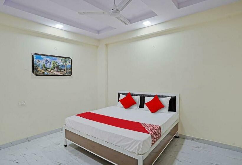 Трехместный Номер Классика, Oyo Flagship Hotel Jojo In