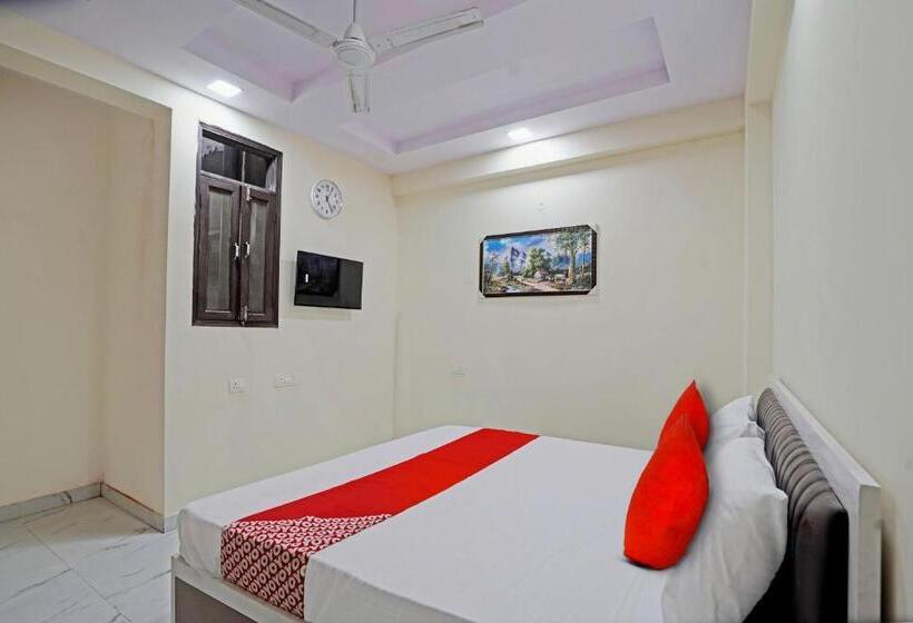 Трехместный Номер Классика, Oyo Flagship Hotel Jojo In