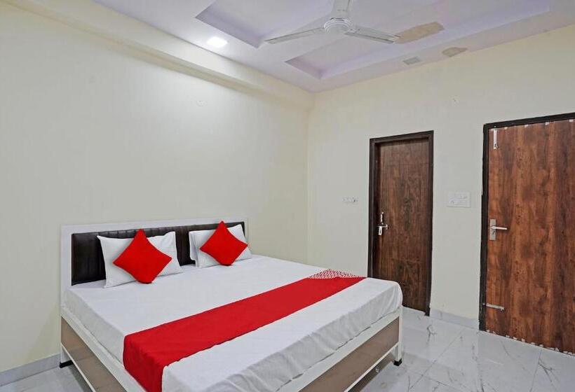 Трехместный Номер Классика, Oyo Flagship Hotel Jojo In