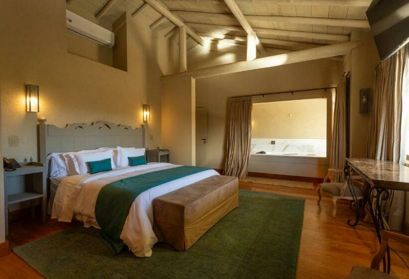 Bungalow Deluxe, Quinta Dos Manacás Pousada   Pedra Azul   Rota Dos Lagos