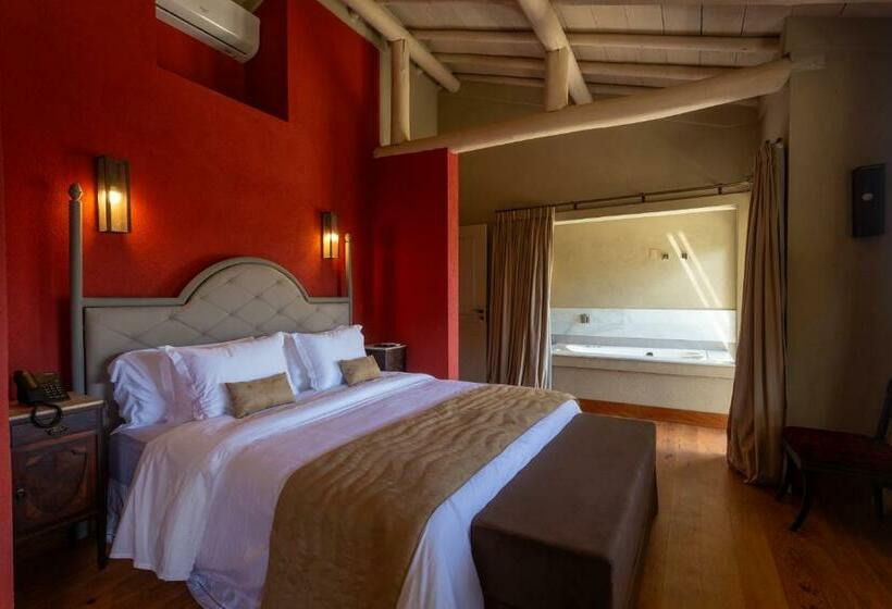 Bungalow Deluxe, Quinta Dos Manacás Pousada   Pedra Azul   Rota Dos Lagos