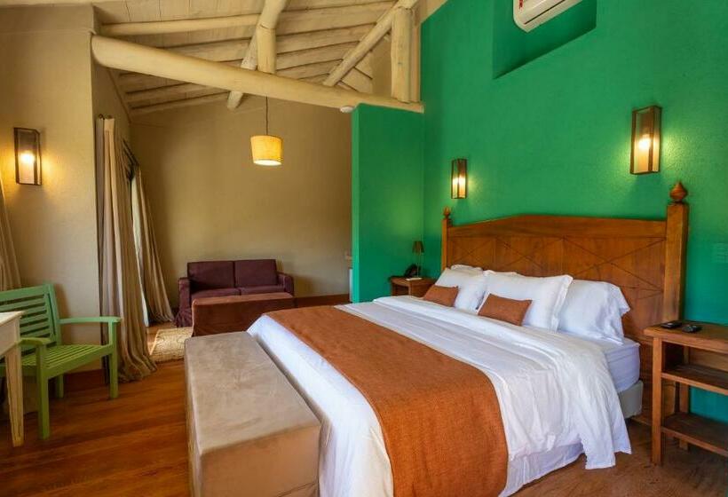 Bungalow Deluxe, Quinta Dos Manacás Pousada   Pedra Azul   Rota Dos Lagos