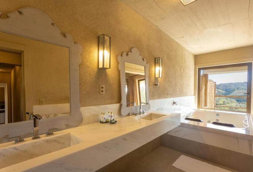 Bungalow Deluxe, Quinta Dos Manacás Pousada   Pedra Azul   Rota Dos Lagos