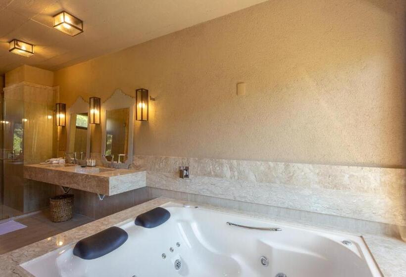 Bungalow Standard, Quinta Dos Manacás Pousada   Pedra Azul   Rota Dos Lagos