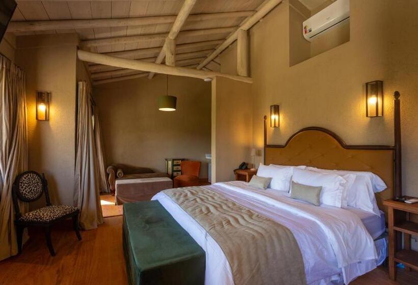 Bungalow Superior, Quinta Dos Manacás Pousada   Pedra Azul   Rota Dos Lagos