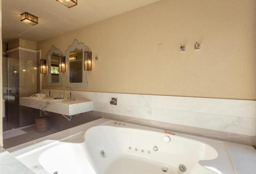 Bungalow Superior, Quinta Dos Manacás Pousada   Pedra Azul   Rota Dos Lagos