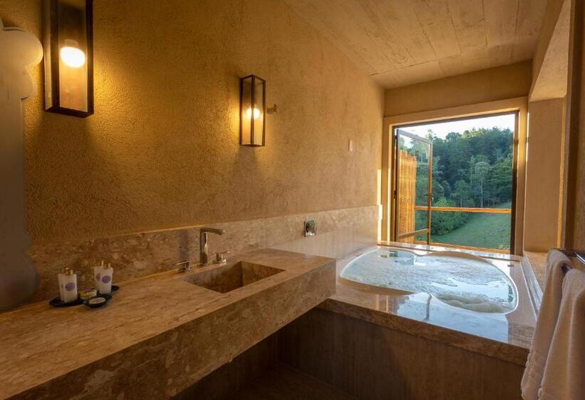 Bungalow Standard, Quinta Dos Manacás Pousada   Pedra Azul   Rota Dos Lagos