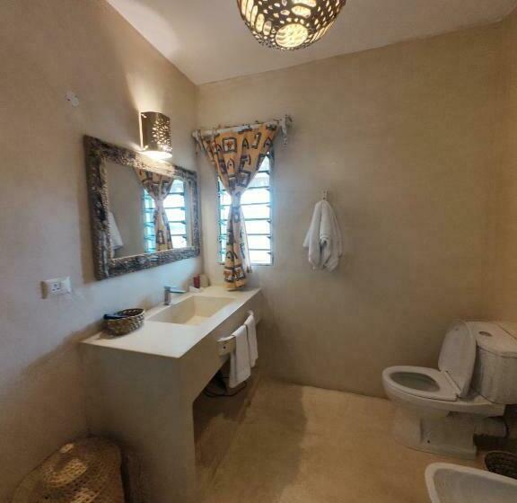 اتاق لوکس, Riccardella House Rafiki Tamu