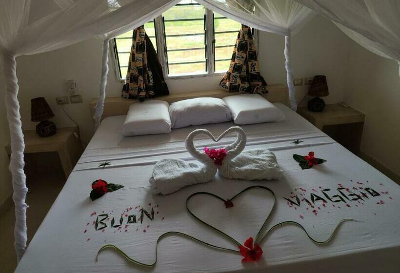 اتاق لوکس, Riccardella House Rafiki Tamu