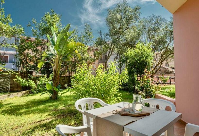 شقة غرفة واحدة, Isa Residence With Swimming Pool In Santa Teresa Di Gallura, Apartments With Air Conditioning And Pr