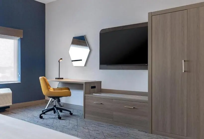 Standard-huone King-vuode, Holiday Inn Express & Suites St Thomas