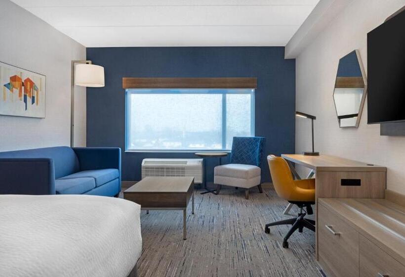 غرفة قياسية سرير ملكى, Holiday Inn Express & Suites St Thomas