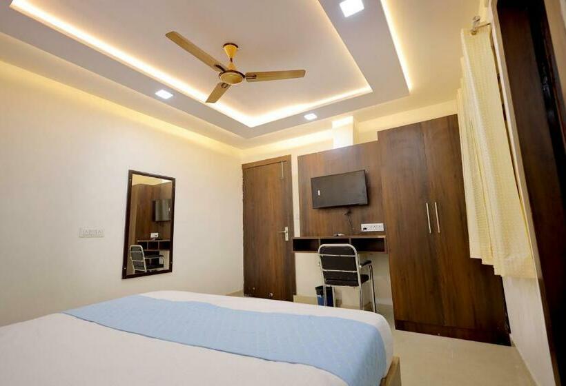 デラックスルーム, Fabhotel Vishal Palace