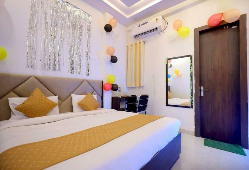 デラックスルーム, Fabhotel Vishal Palace