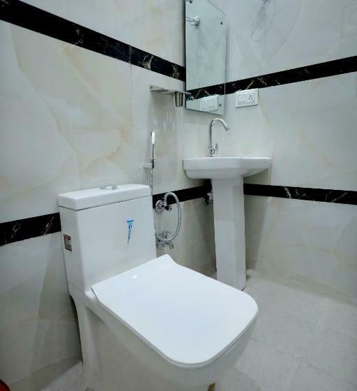 デラックスルーム, Fabhotel Vishal Palace