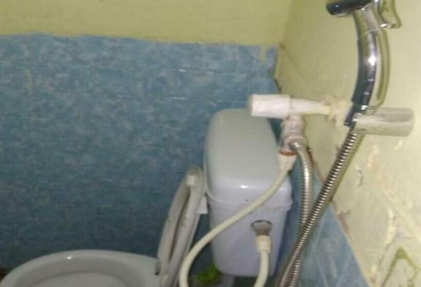 デラックスファミリールーム, Grg K.s.n. Paying Guest House