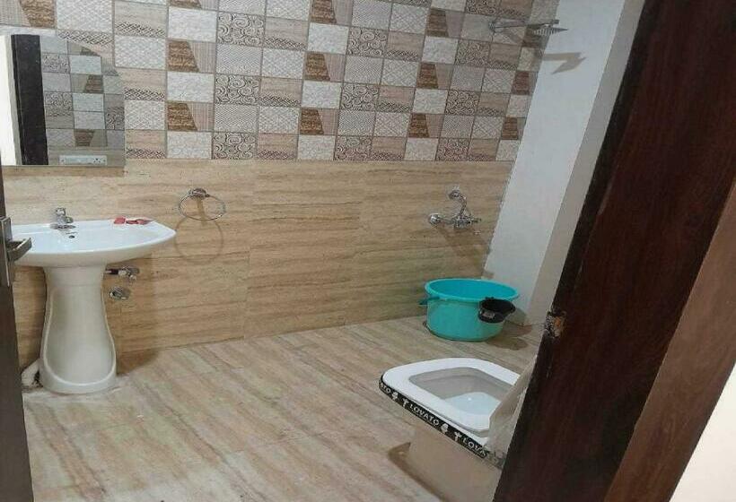 Трехместный Номер Классика, Oyo Hotel Highway Inn