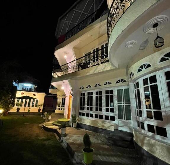 标准间带湖景, Heritage Rose Inn